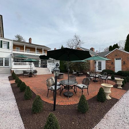 Отель Antrim 1844 Taneytown Экстерьер фото